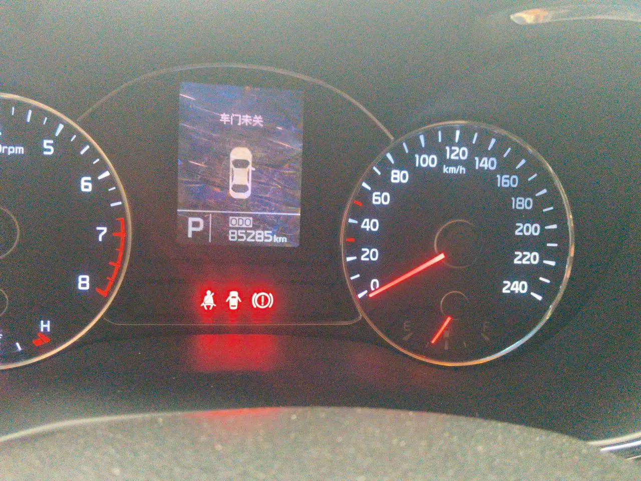 Kia K3S 2014 1.6L Automatic GLS — миниатюра 13