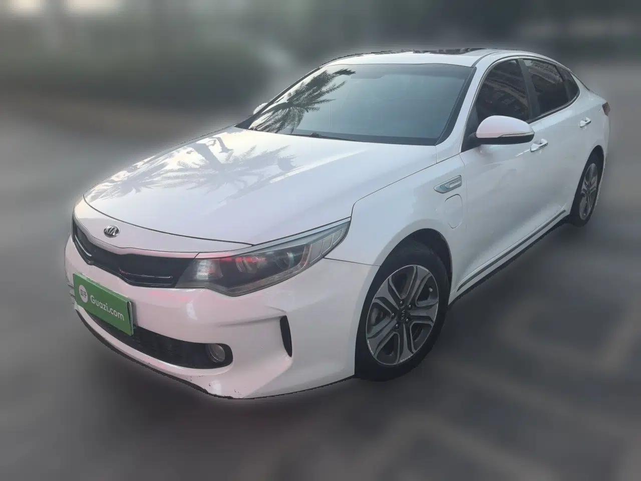 Kia K5 New Energy 2018 2.0L Smart Enjoyment Version — миниатюра 1