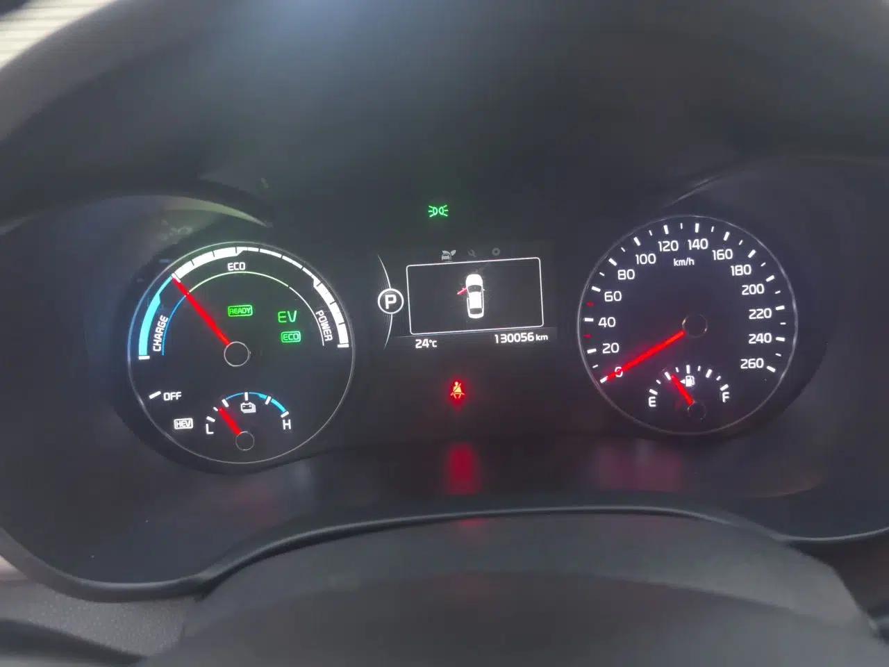 Kia K5 New Energy 2018 2.0L Smart Enjoyment Version — миниатюра 12