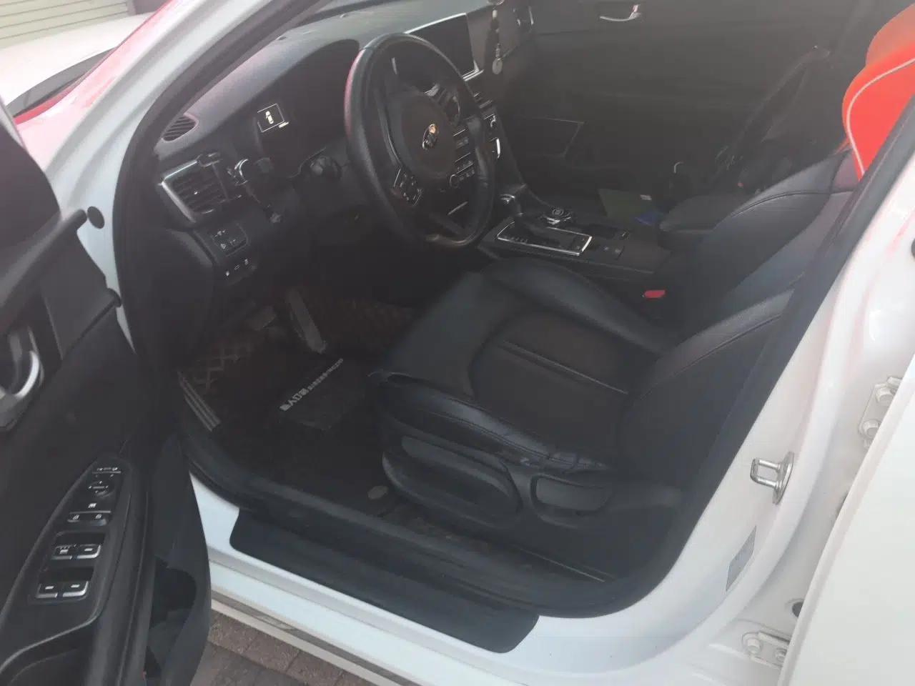 Kia K5 New Energy 2018 2.0L Smart Enjoyment Version — миниатюра 17