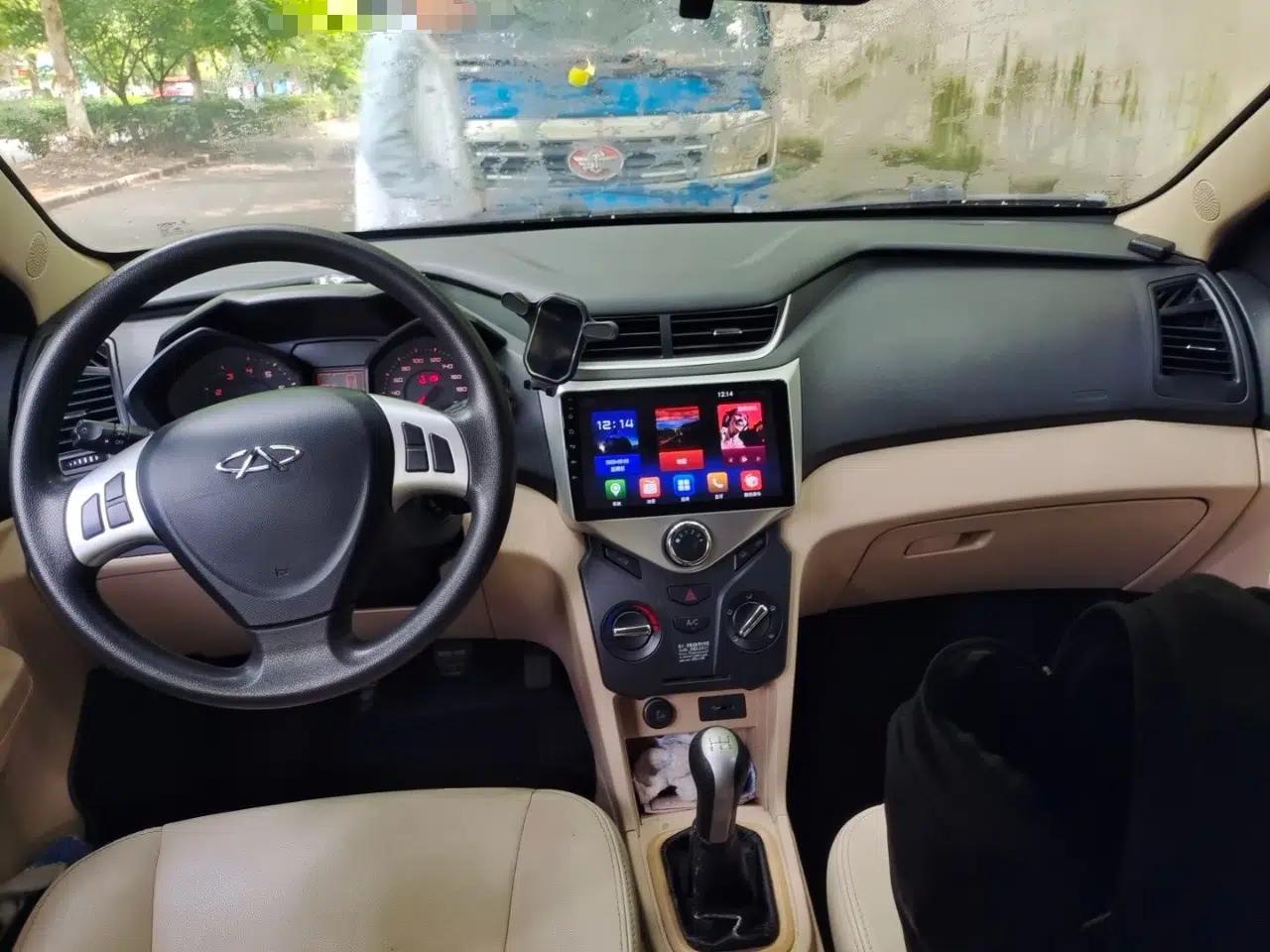 Chery Fengyun 2 2014 Hatchback 1.5L Manual New Youth Edition — миниатюра 10