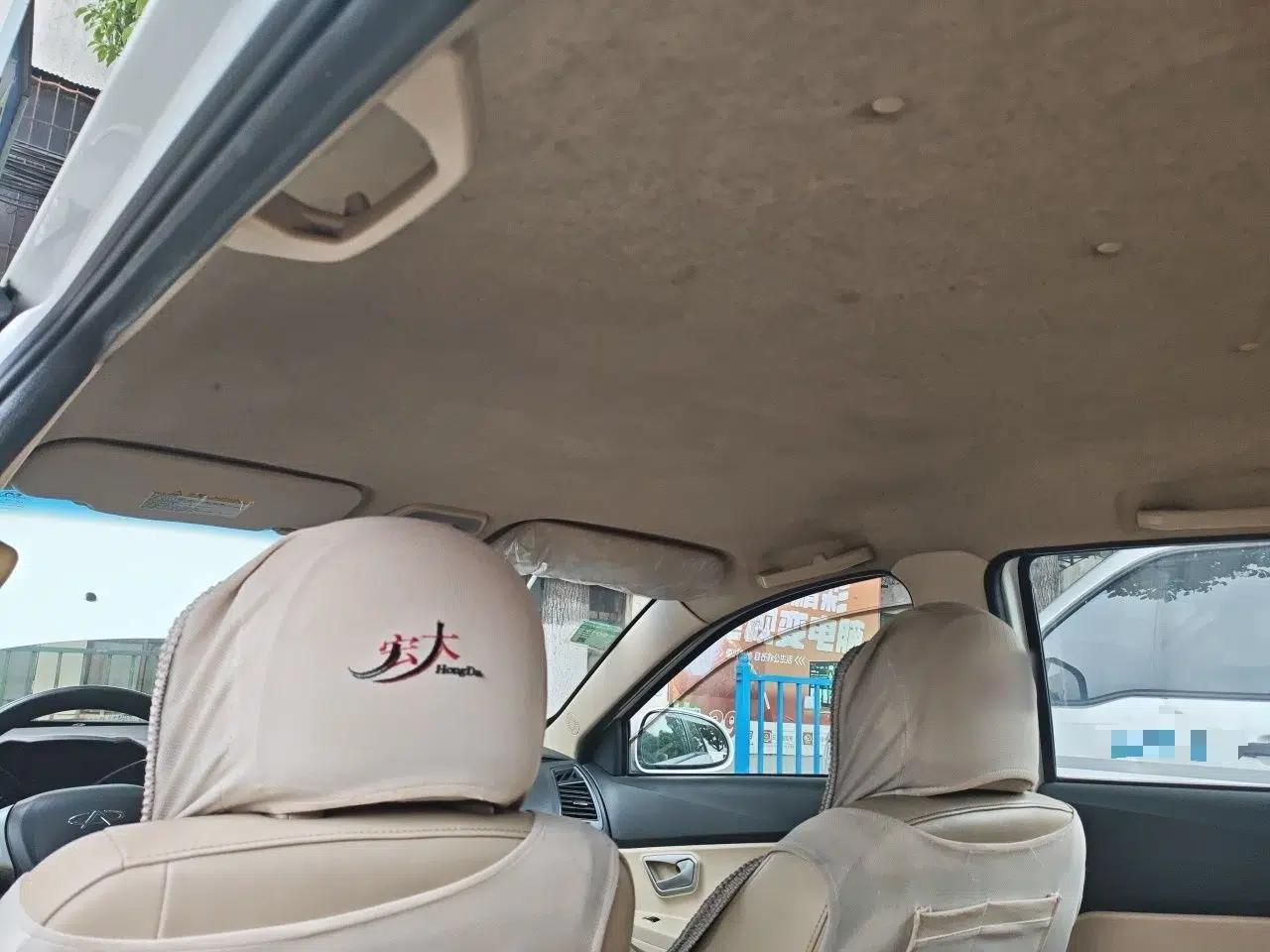 Chery Fengyun 2 2013 Hatchback 1.5L Manual Ruiyi Edition — миниатюра 19