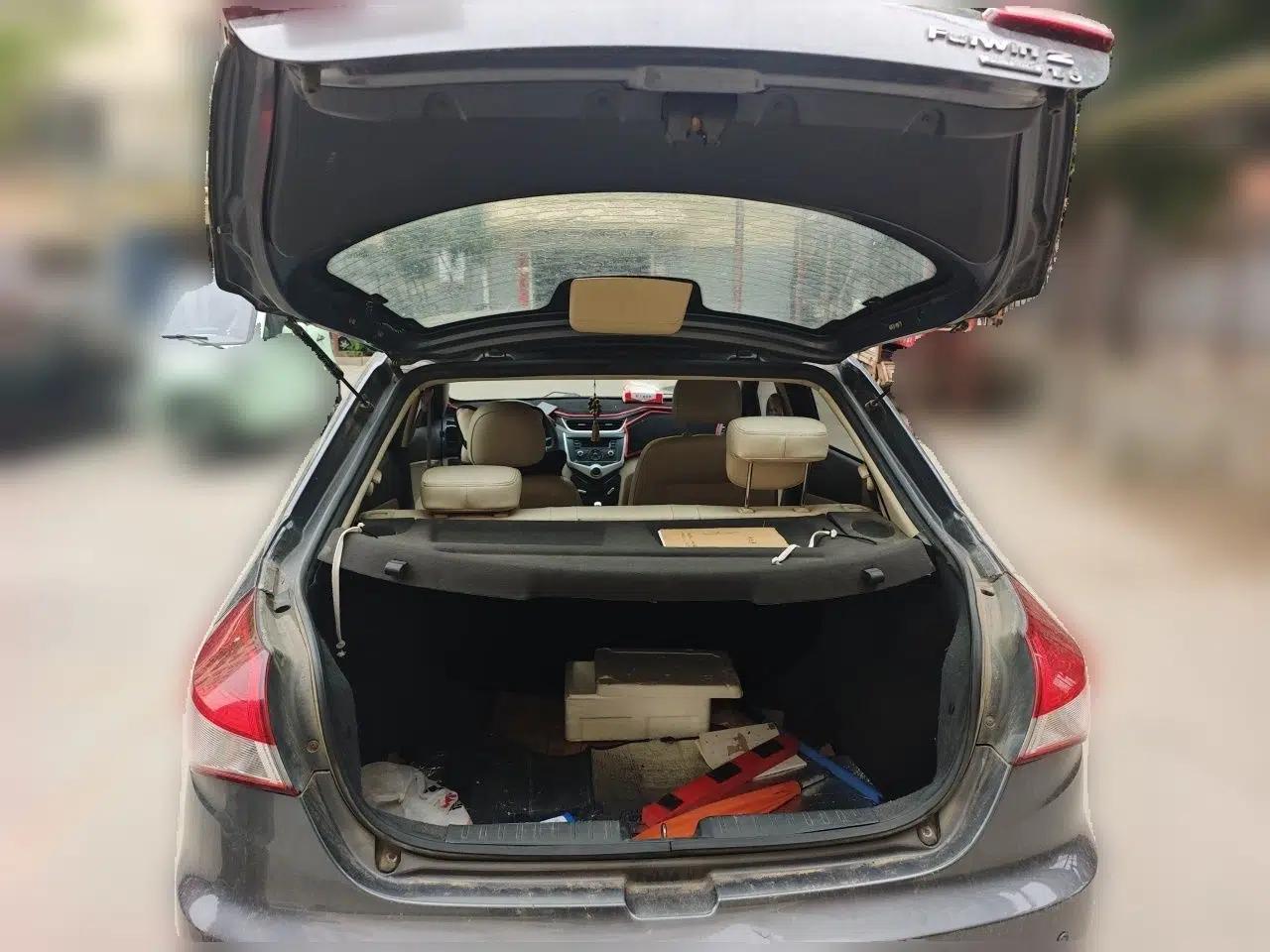 Chery Fengyun 2 2013 Hatchback 1.5L Manual Ruiyi Edition — миниатюра 20