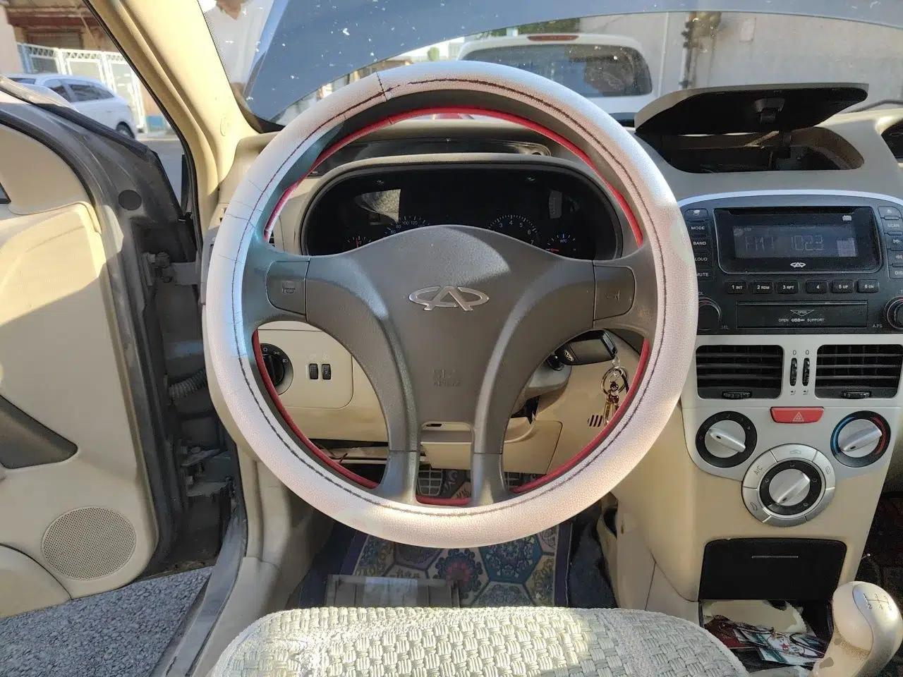 Chery Fengyun 2 2010 Hatchback 1.5L Ambition Model — миниатюра 11