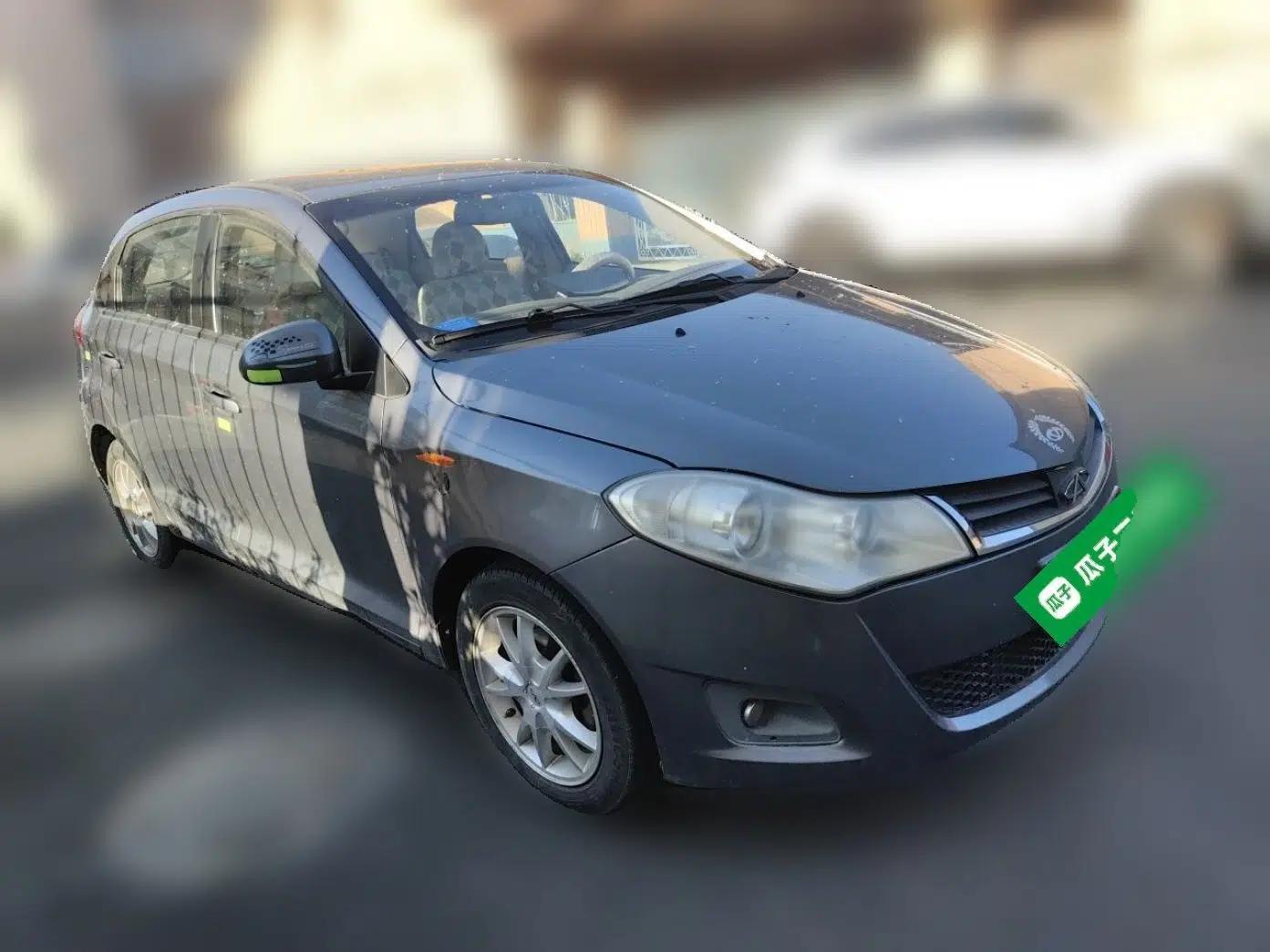 Chery Fengyun 2 2010 Hatchback 1.5L Ambition Model — миниатюра 3