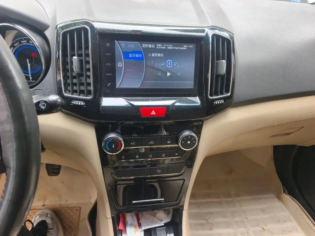 Chery E3 2015 1.5L Manual ZhiShang Model — миниатюра 14