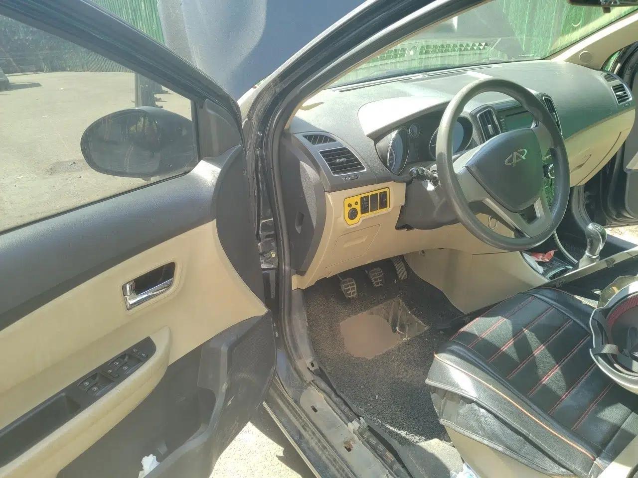Chery E3 2013 1.5L Manual Fashion Model — миниатюра 17