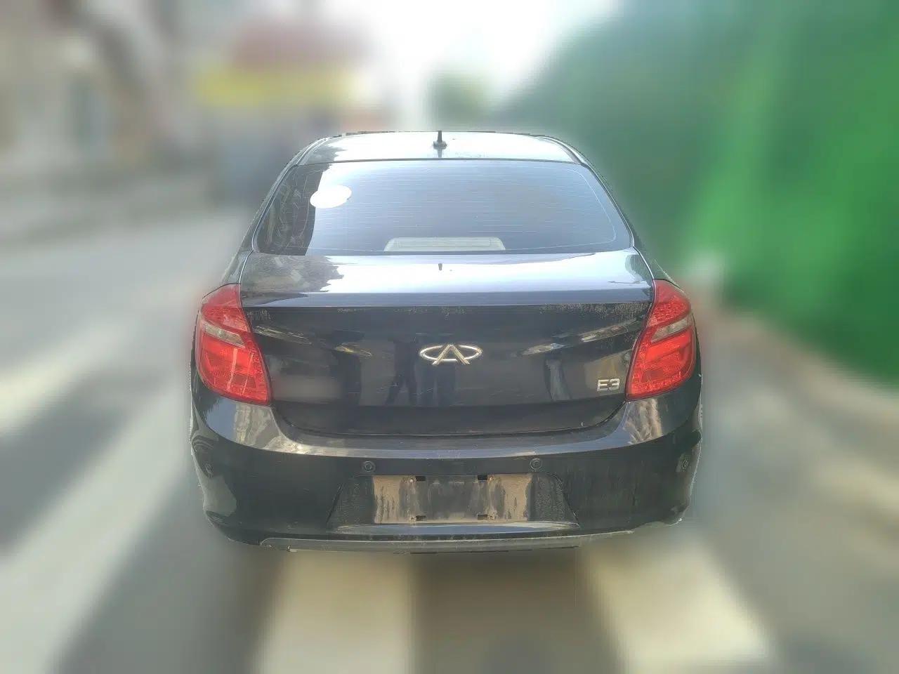 Chery E3 2013 1.5L Manual Fashion Model — миниатюра 5