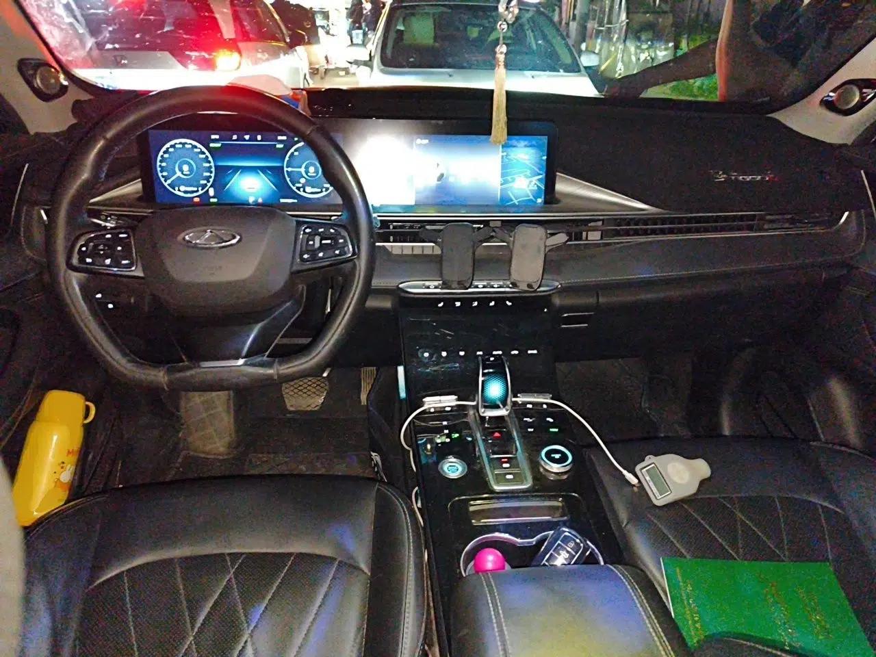 Chery Tiggo 8 PLUS Kunpeng e+ 2022 PHEV 1.5T WindStyle e+ — миниатюра 10