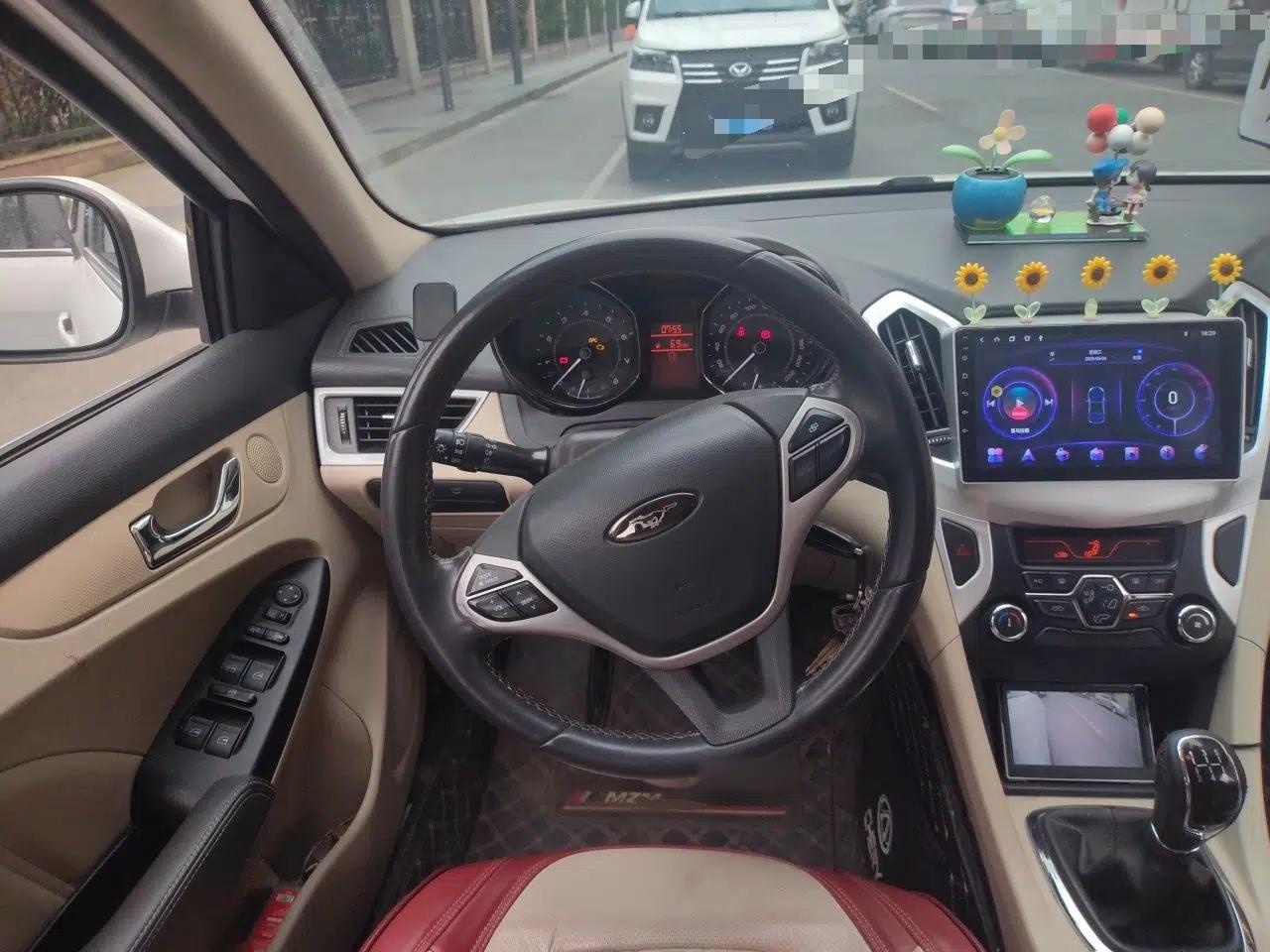 Chery Arrizo 7 2015 1.6L Manual ZhiShang Edition — миниатюра 11