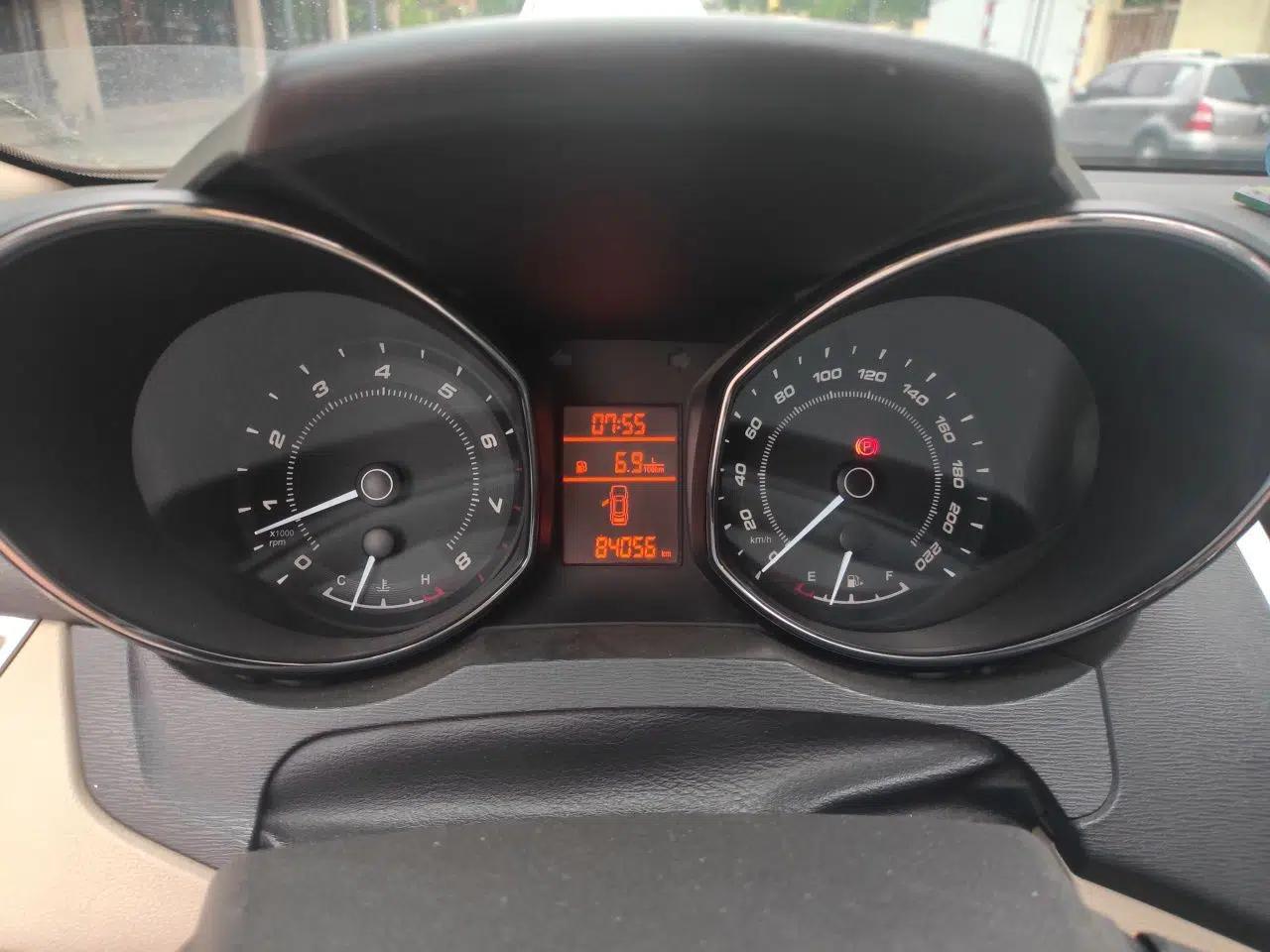 Chery Arrizo 7 2015 1.6L Manual ZhiShang Edition — миниатюра 12