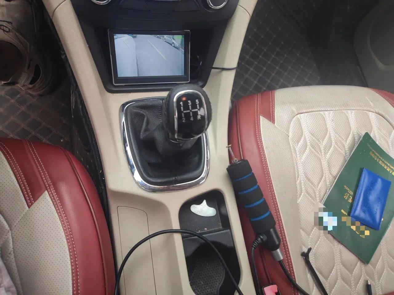 Chery Arrizo 7 2015 1.6L Manual ZhiShang Edition — миниатюра 15