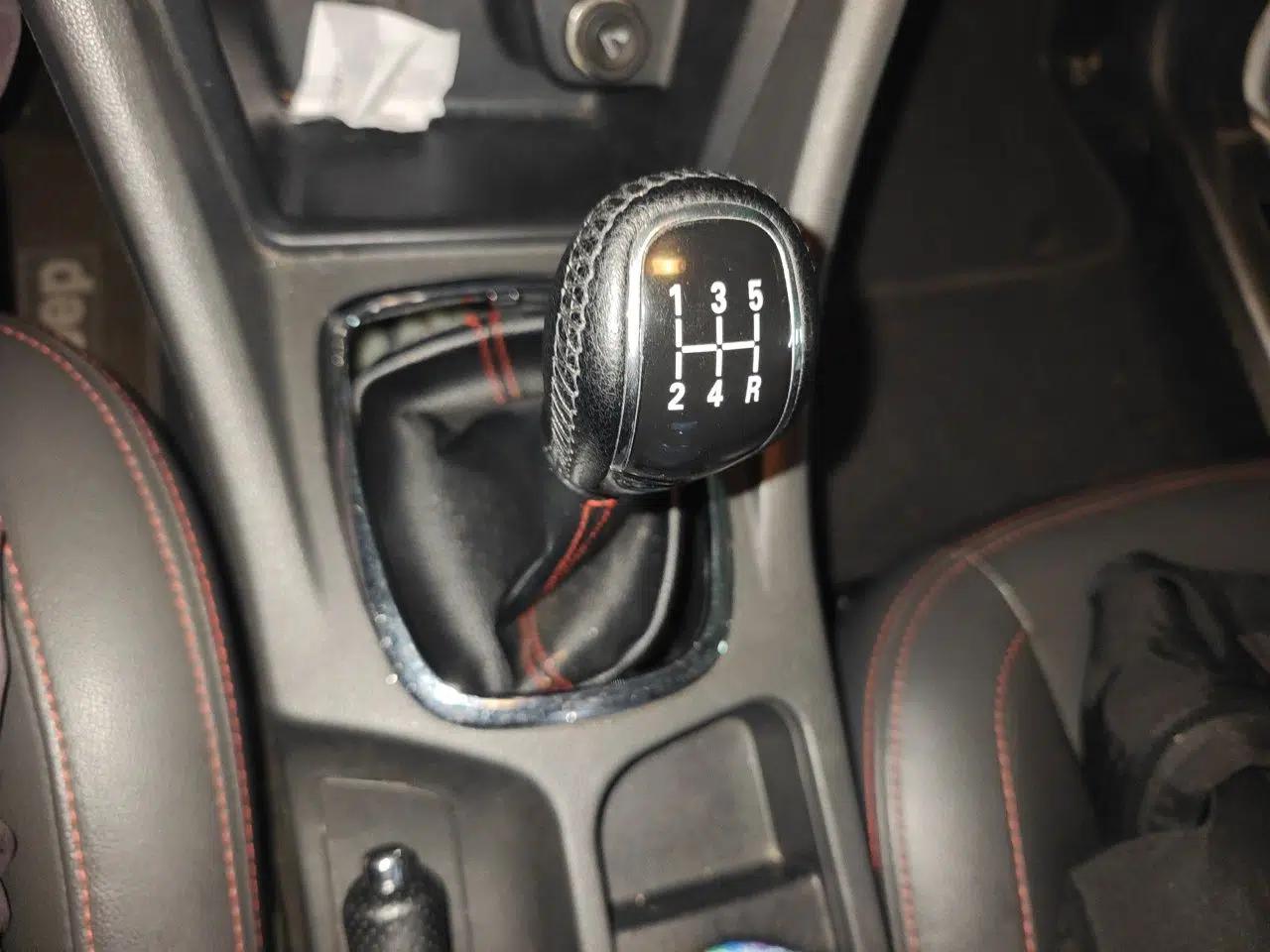 Chery Arrizo 7 2016 1.5T Manual ZhiShang Edition — миниатюра 15
