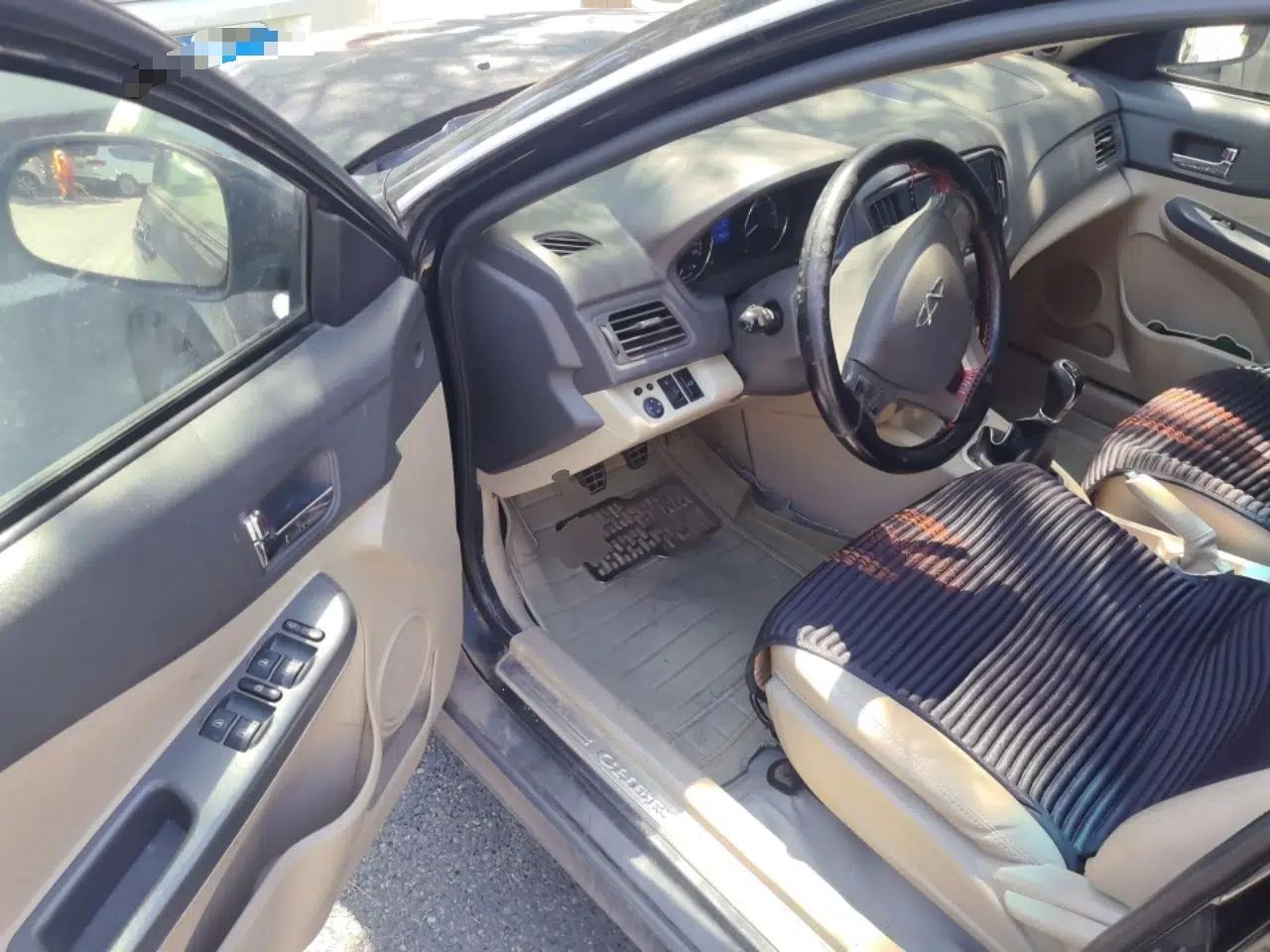Chery E5 2014 1.5L Manual Youyue Model — миниатюра 17