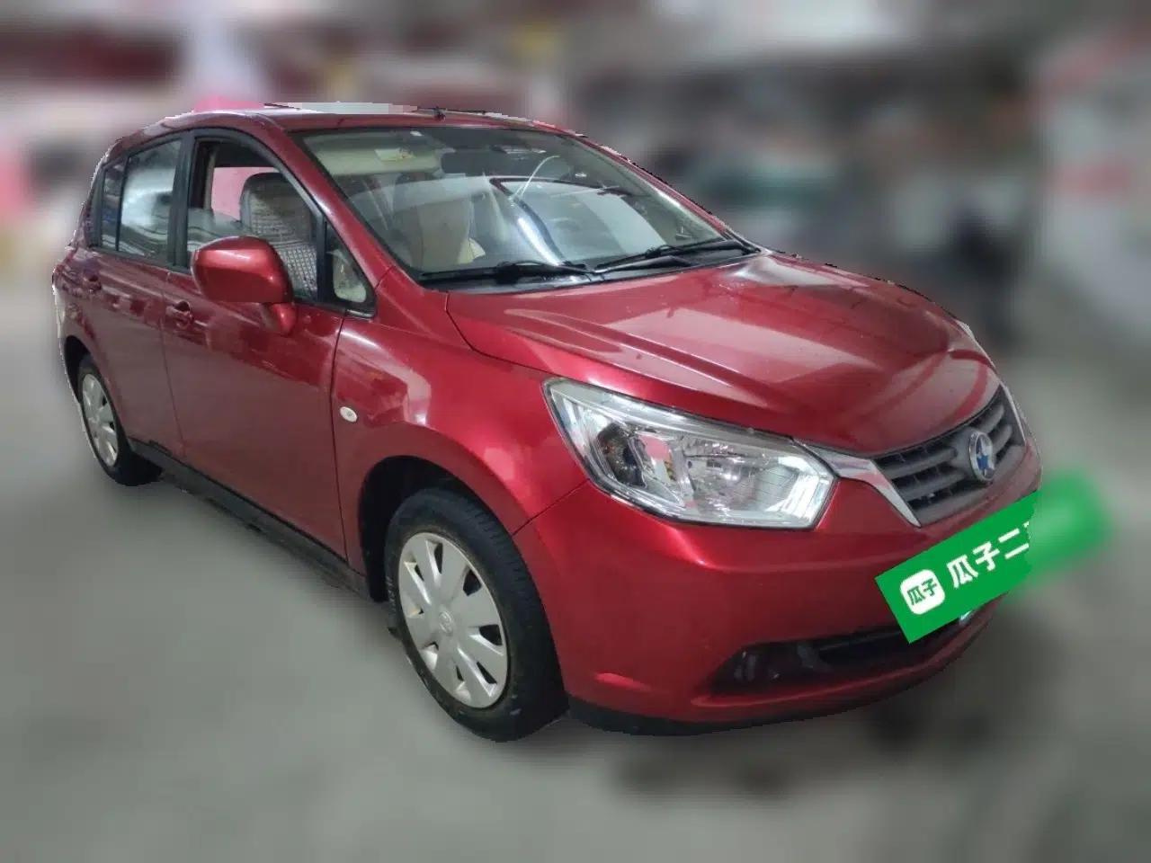 Venucia R50 2013 1.6L Manual Fashion Edition — миниатюра 3