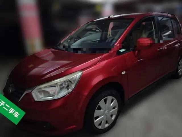 Venucia R50 2013 1.6L Manual Fashion Edition