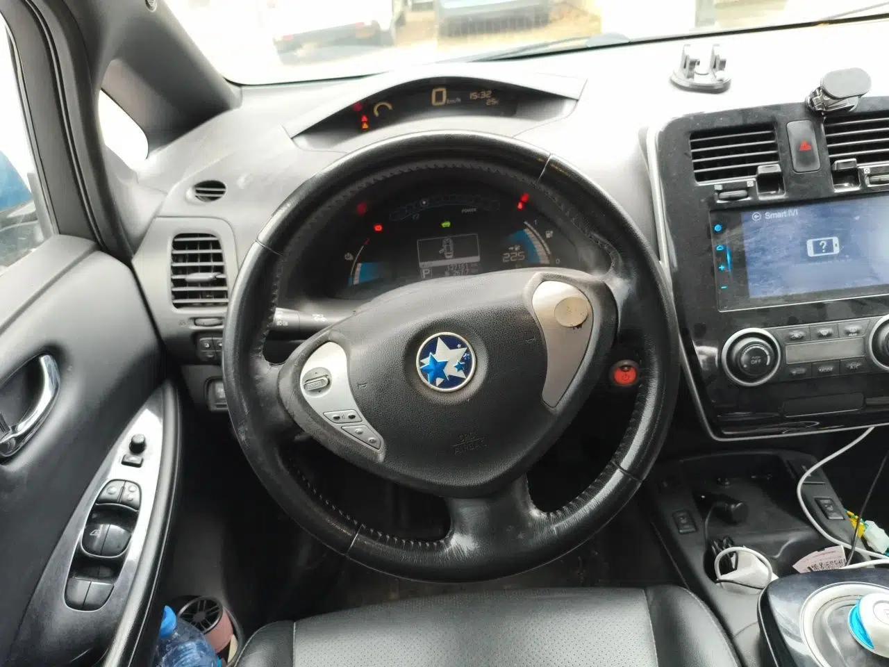 Venucia Leaf 2014 Navigation Version 6.6 KW — миниатюра 11