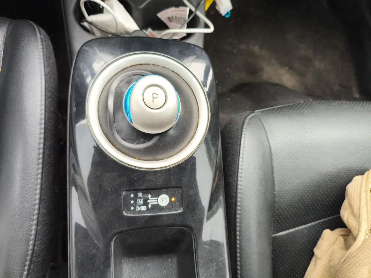 Venucia Leaf 2014 Navigation Version 6.6 KW — миниатюра 15