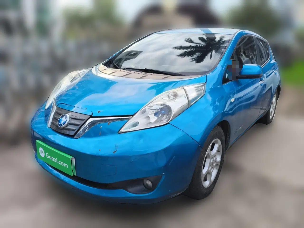 Venucia Leaf 2014 Lingfeng Edition 6.6 KW — миниатюра 1