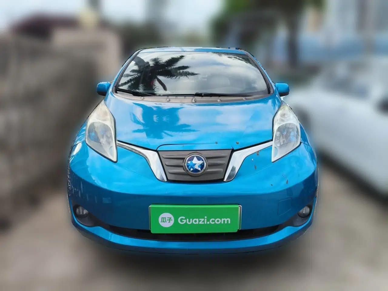 Venucia Leaf 2014 Lingfeng Edition 6.6 KW — миниатюра 2