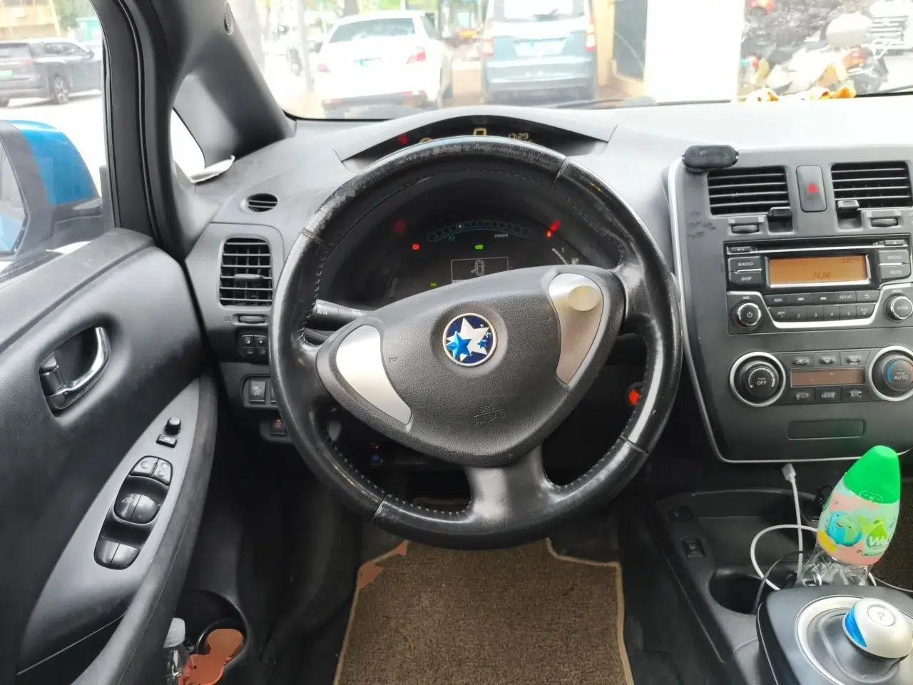 Venucia Leaf 2014 Lingfeng Edition 6.6 KW — миниатюра 11