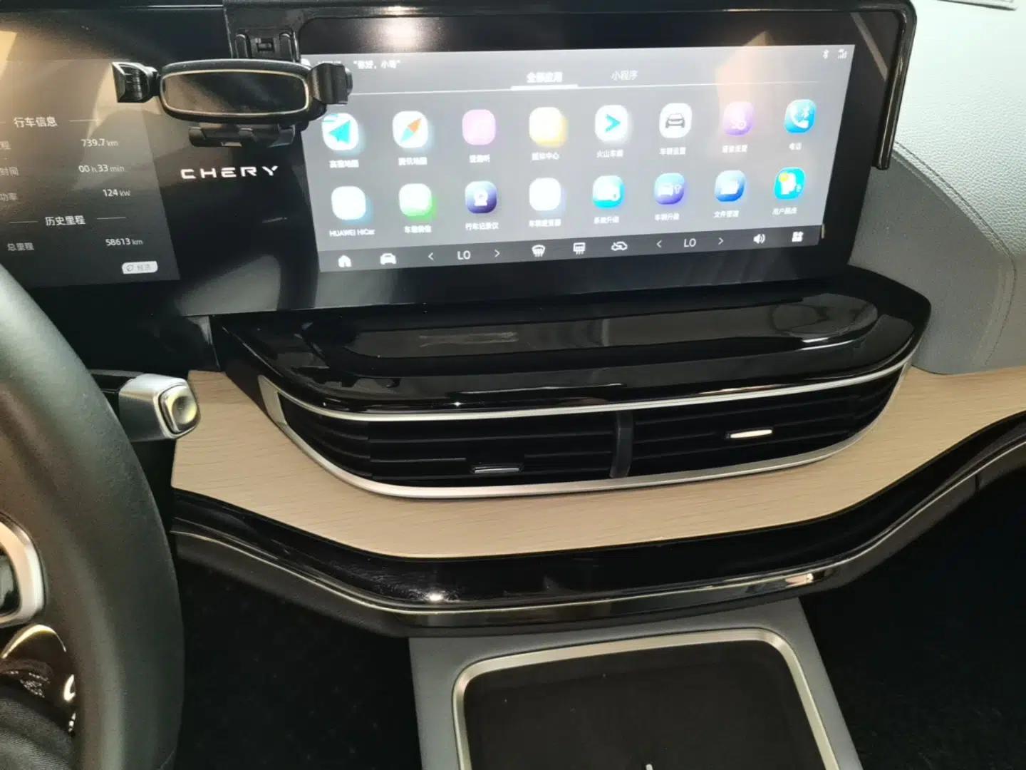 Chery New Energy eQ7 2024 512 km Self-Drive Version — миниатюра 16