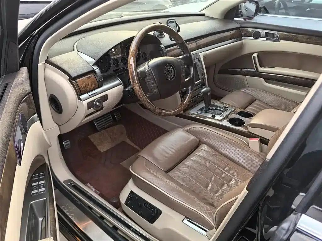 Phaeton 2015 4.2L Luxury Edition — миниатюра 7