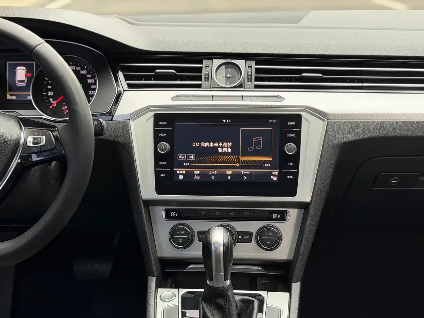Passat Variant 2017 280TSI 2WD Comfortline — миниатюра 20
