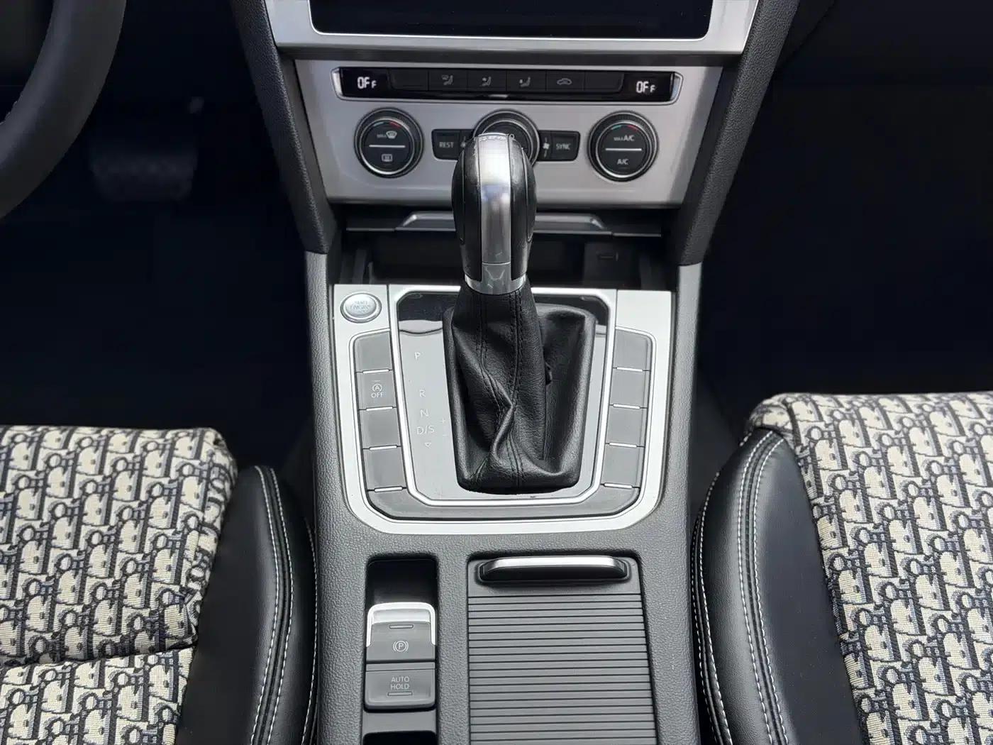 Passat Variant 2017 280TSI 2WD Comfortline — миниатюра 21