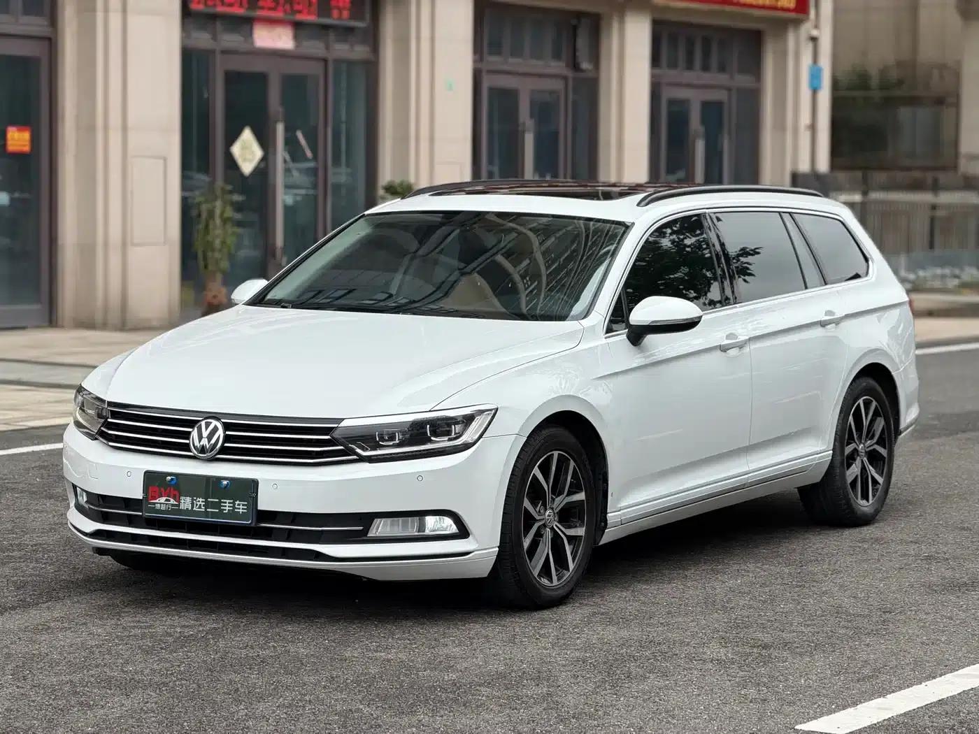 Passat Variant 2017 280TSI 2WD Comfortline — миниатюра 4