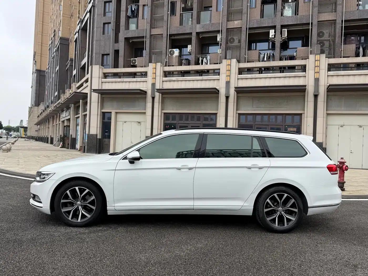 Passat Variant 2017 280TSI 2WD Comfortline — миниатюра 5