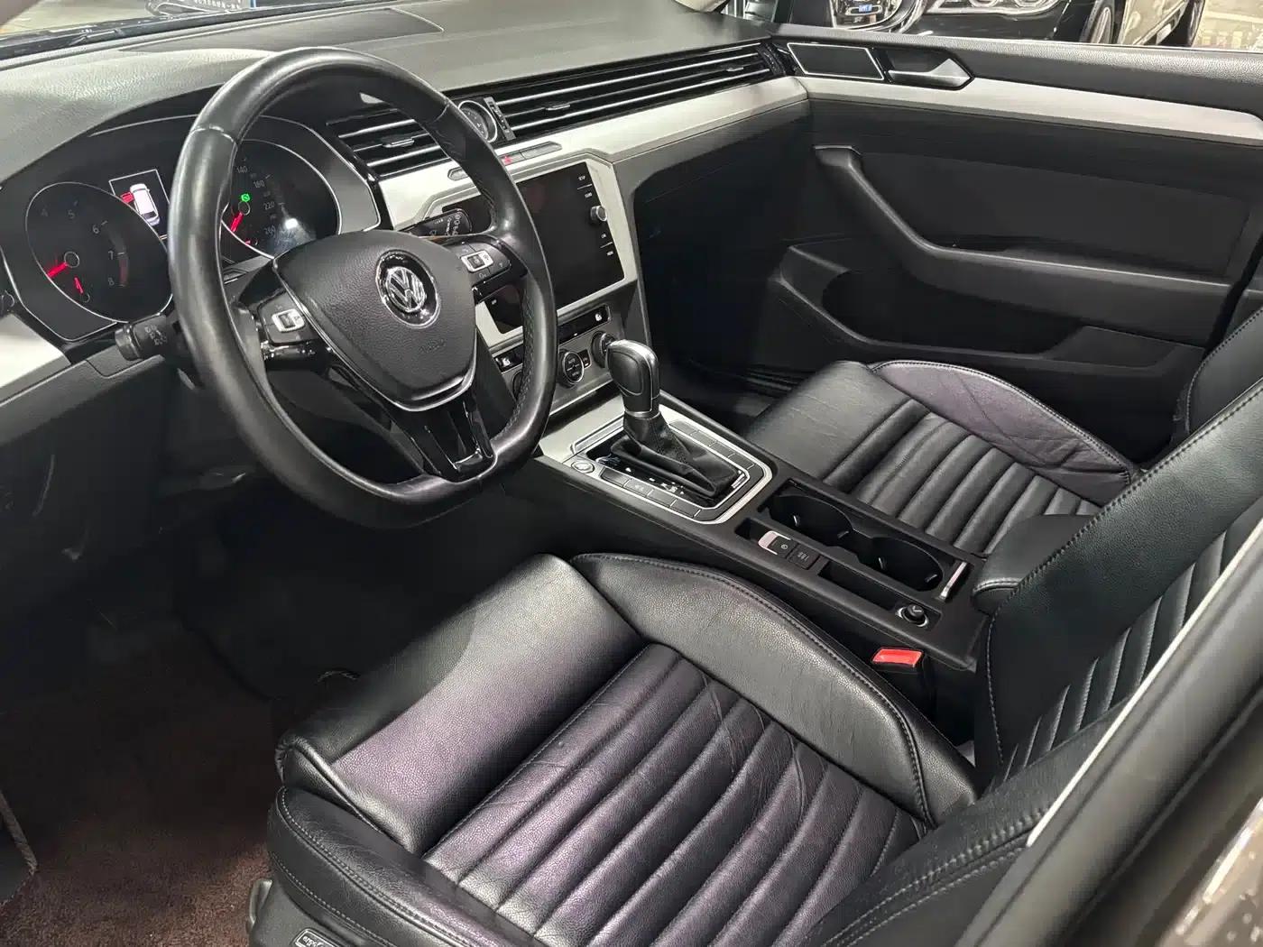Passat Variant 2017 280TSI 2WD Comfortline — миниатюра 7