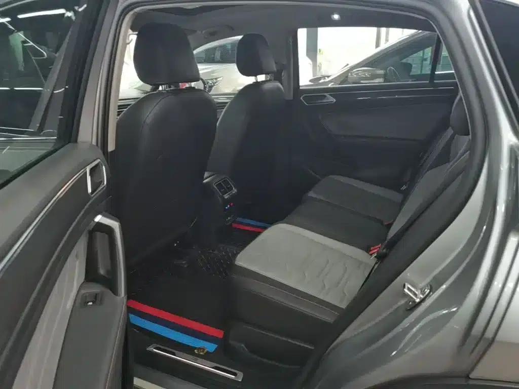 Tiguan X 2022 330TSI 2WD Flagship Edition — миниатюра 17