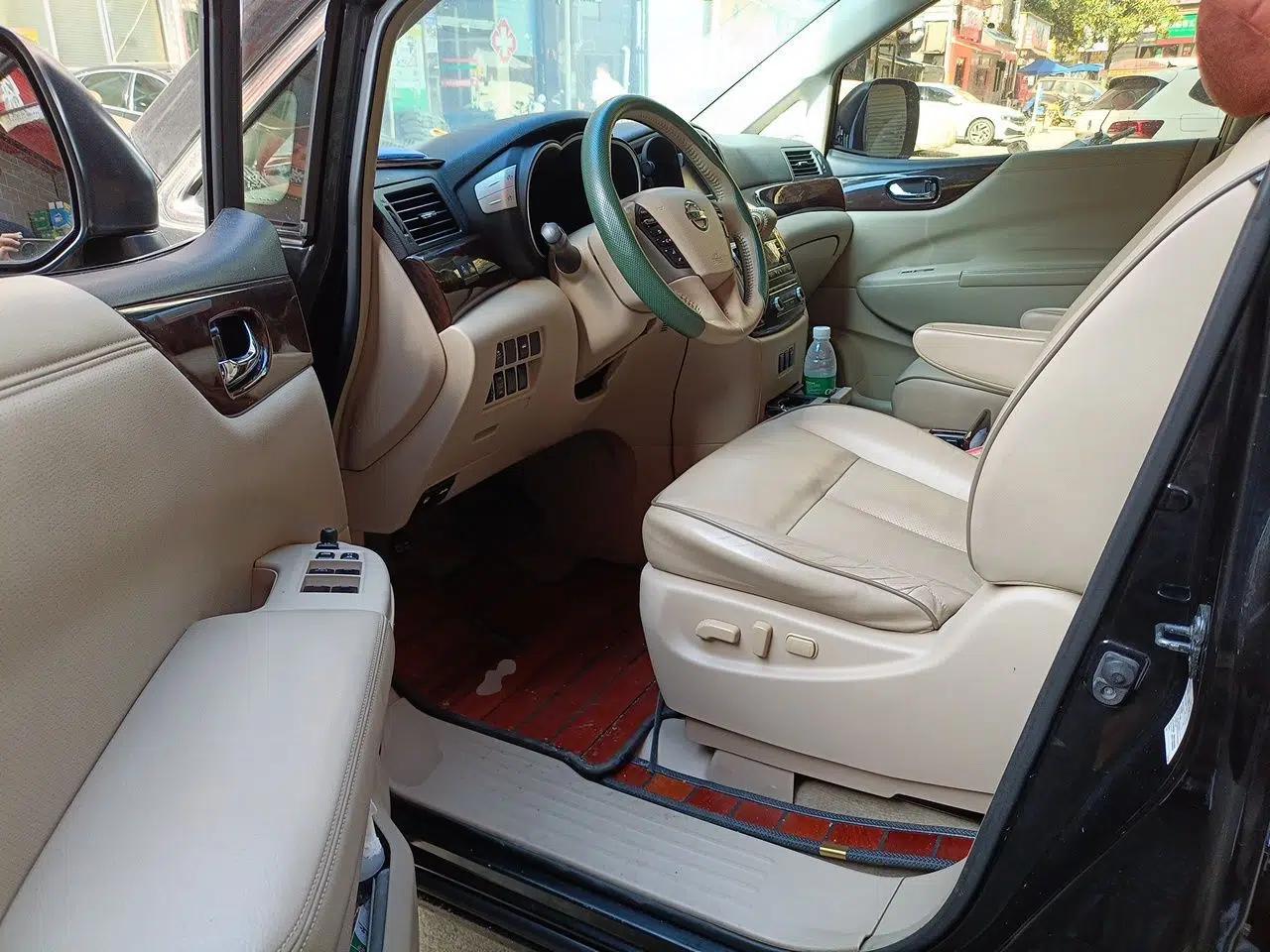 Nissan Quest 2015 3.5L SL — миниатюра 17
