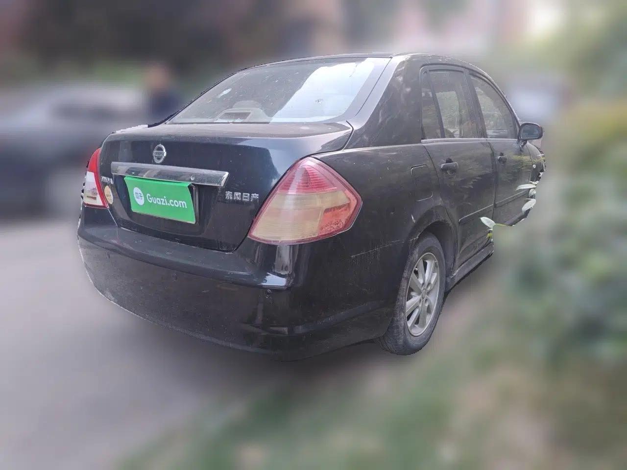 Nissan Tiida Sedan 2008 1.6L Automatic Smart Version — миниатюра 6