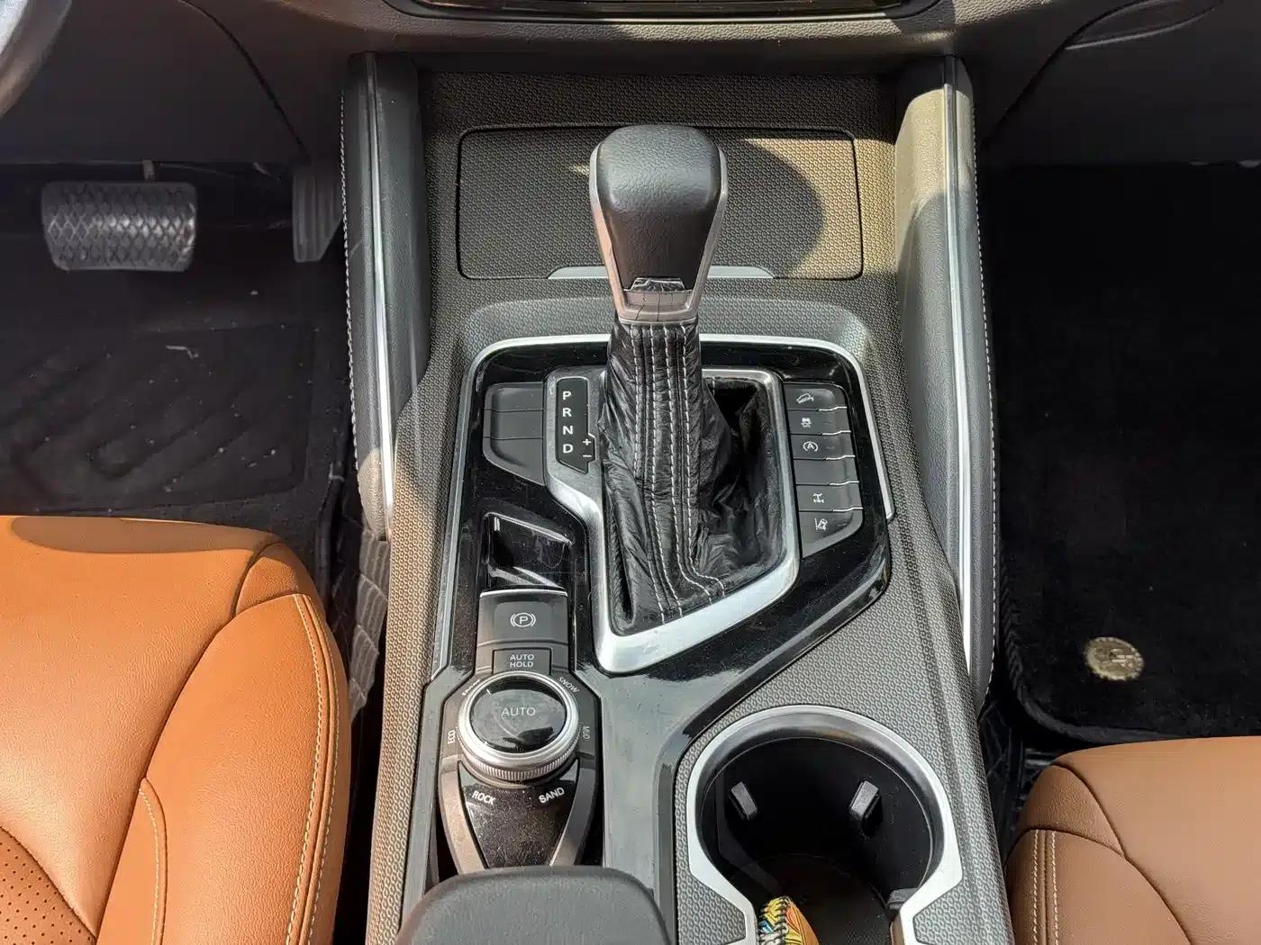 SAIC MAXUS D90 2017 2.0T Automatic 4WD Sirius — миниатюра 7
