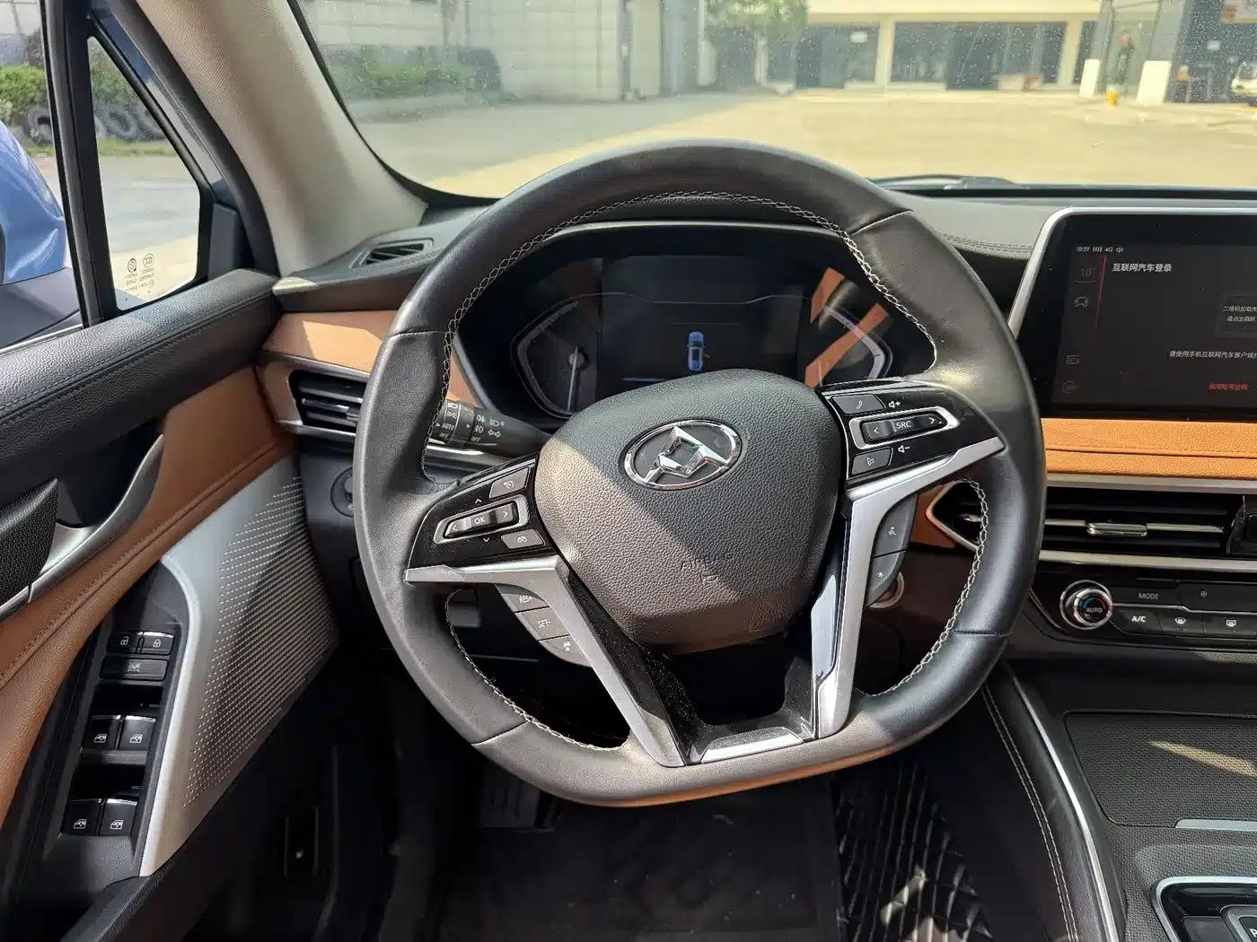 SAIC MAXUS D90 2017 2.0T Automatic 4WD Sirius — миниатюра 8