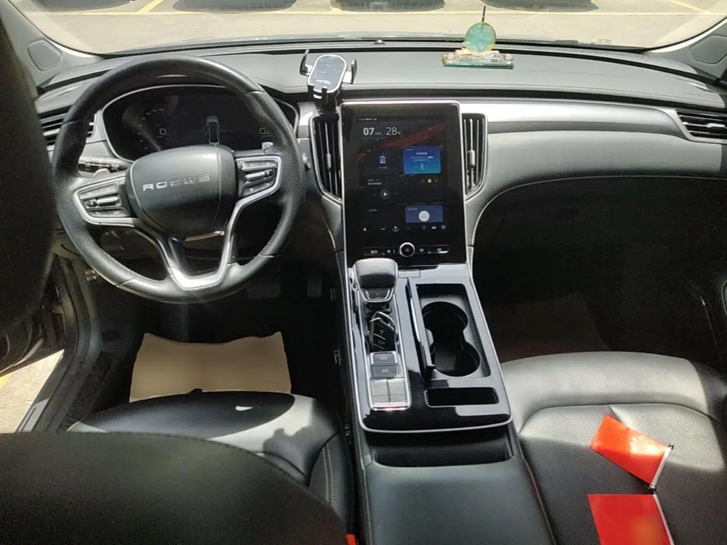 Roewe i6 MAX 2020 300TGI Automatic "Swell Cool Smart Drive" Edition — миниатюра 13