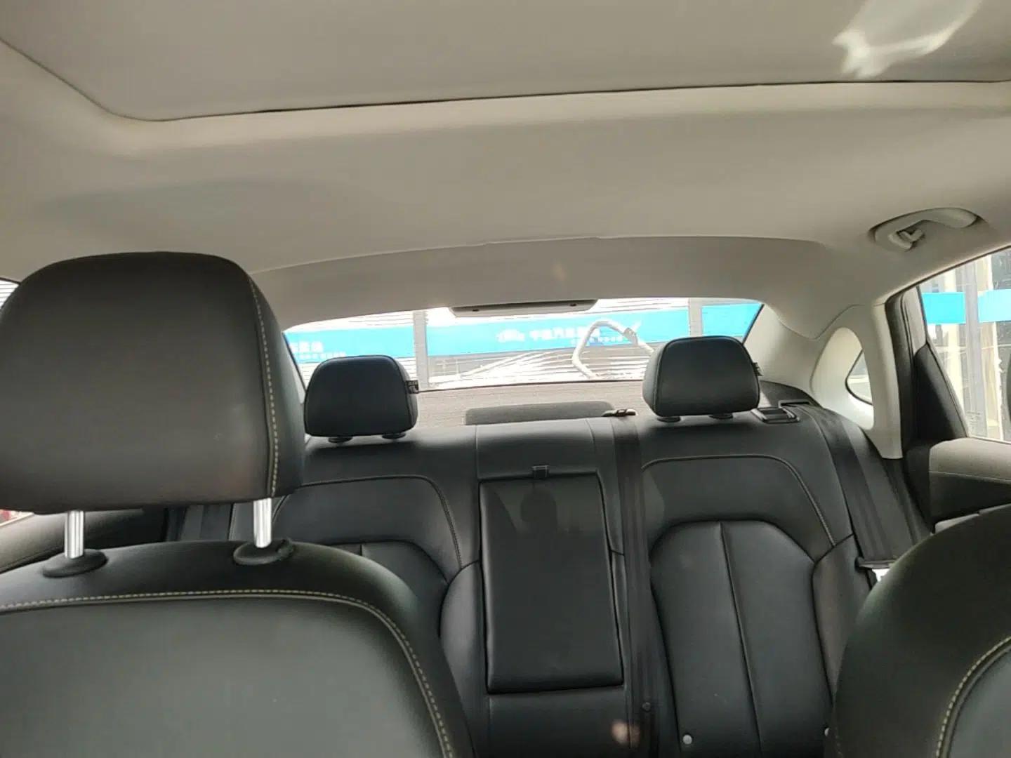 Roewe i6 MAX 2020 300TGI Automatic "Swell Cool Smart Drive" Edition — миниатюра 21