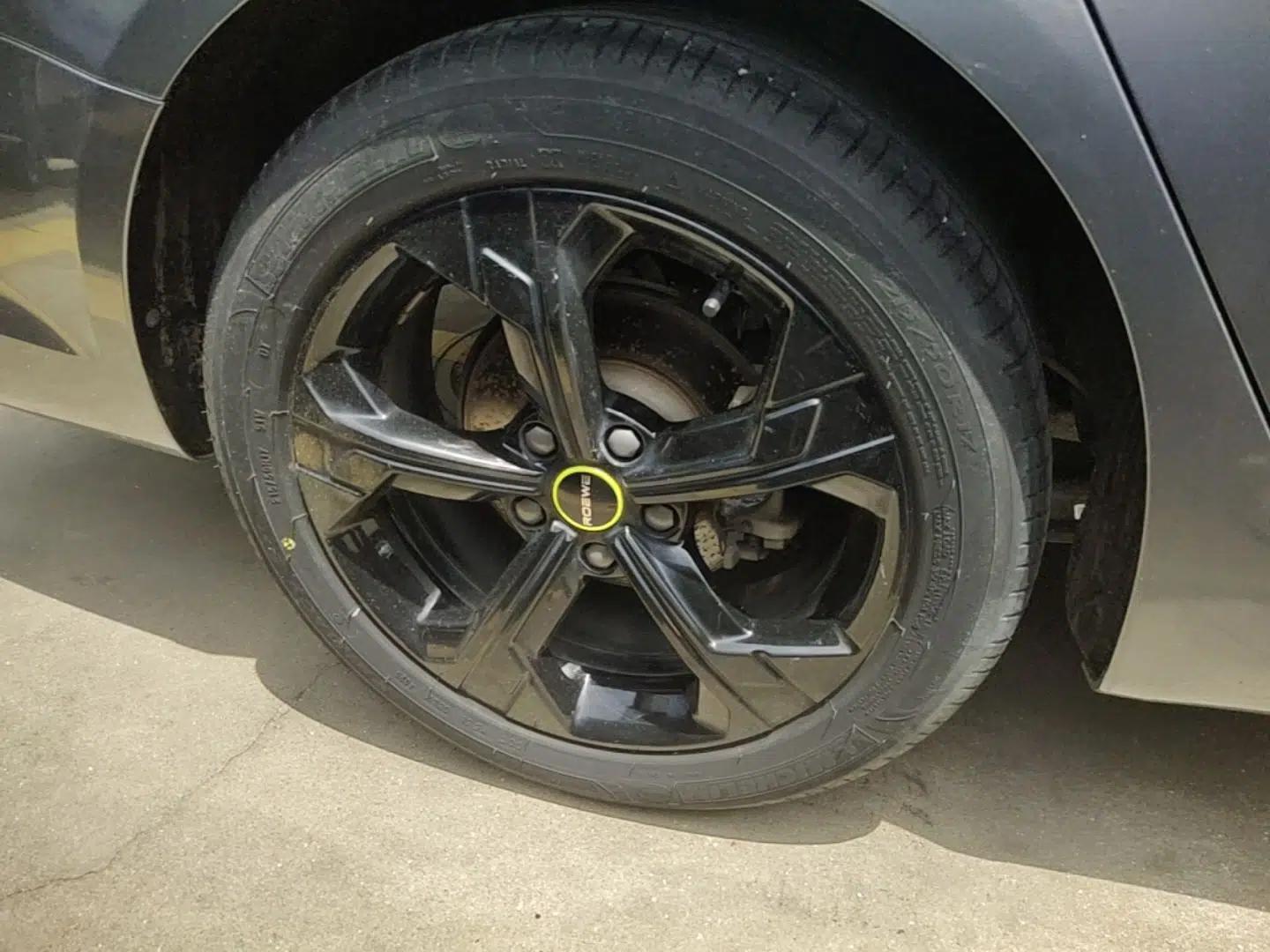 Roewe i6 MAX 2020 300TGI Automatic "Swell Cool Smart Drive" Edition — миниатюра 10