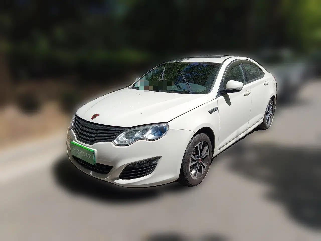 Roewe e550 2016 Deluxe Edition — миниатюра 1