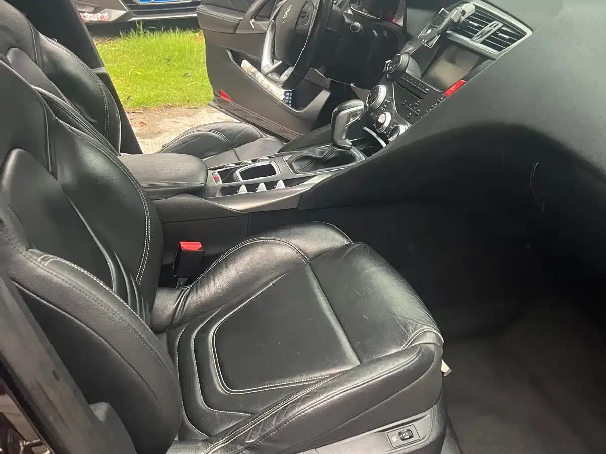 DS 5 2014 1.6T Luxury Edition THP160 — миниатюра 6