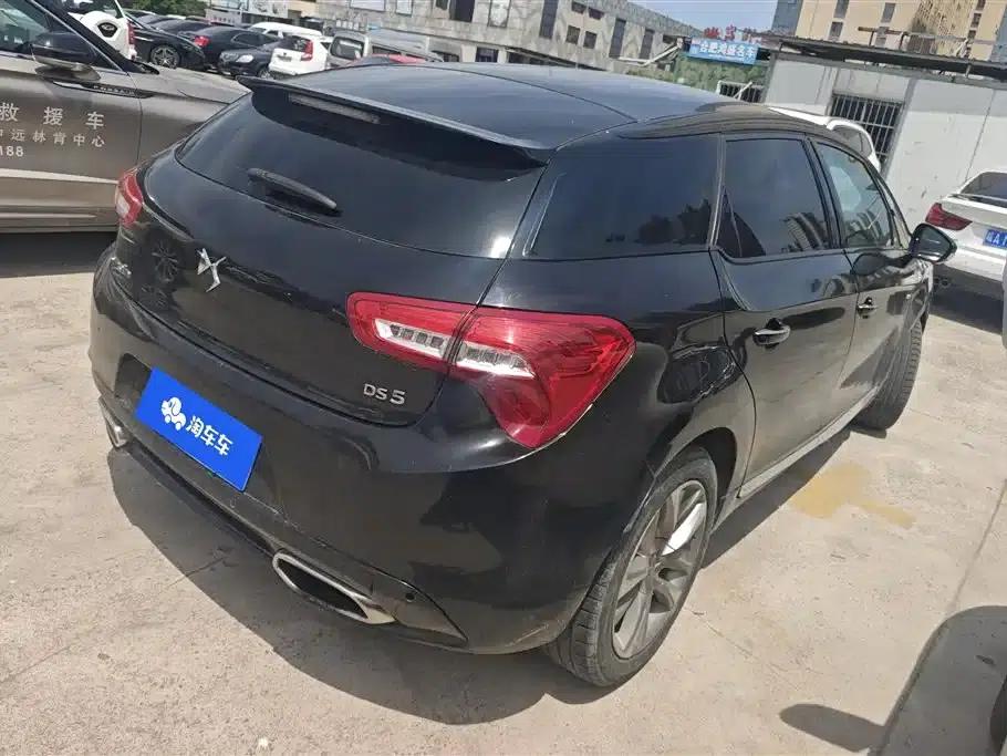 DS 5 2013 1.6T Luxury Edition THP160 — миниатюра 3