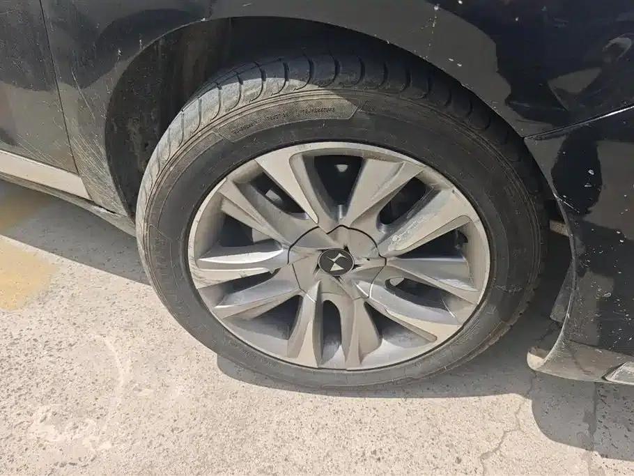 DS 5 2013 1.6T Luxury Edition THP160 — миниатюра 6