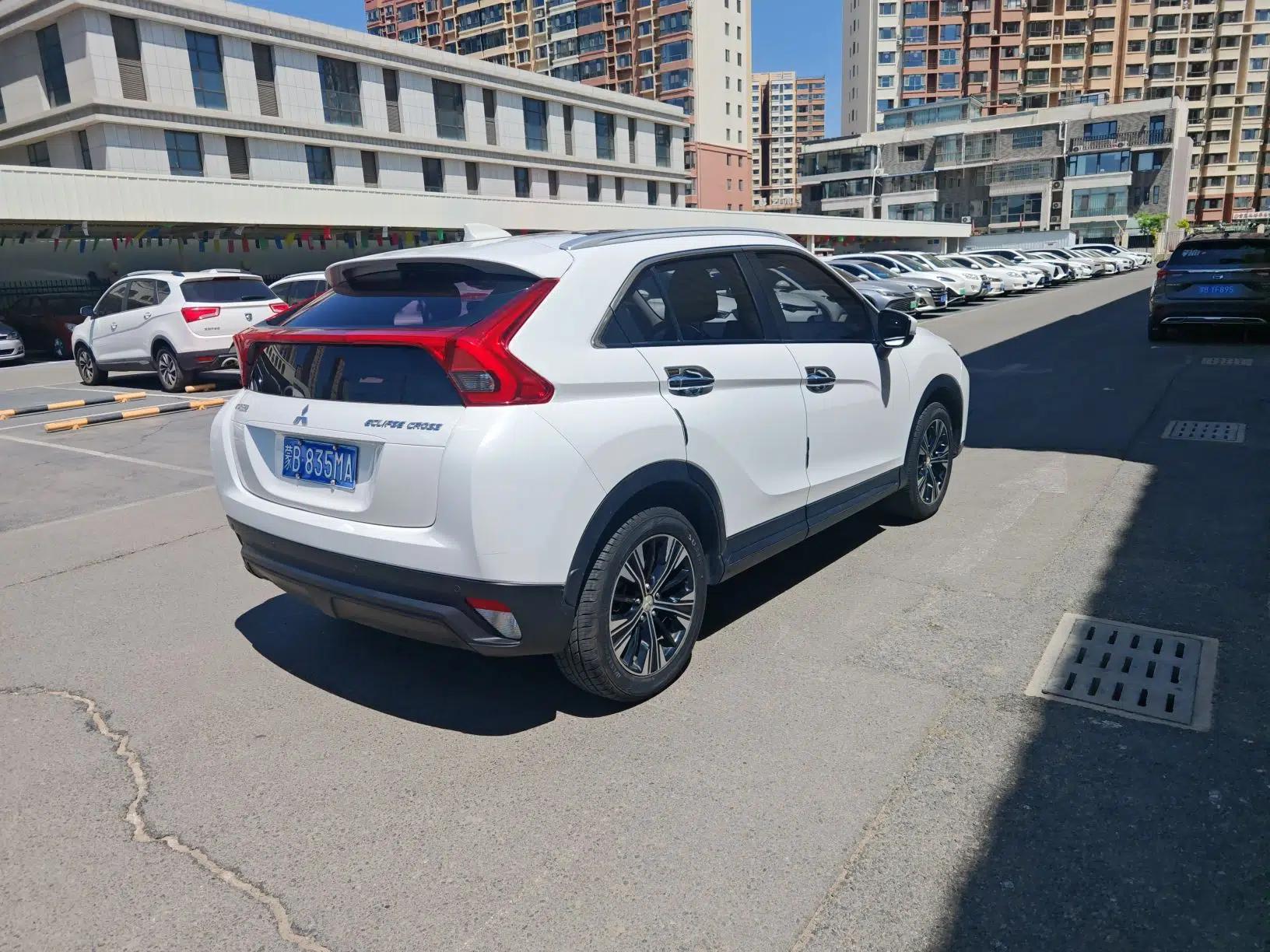 Mitsubishi Eclipse Cross 2019 1.5T CVT Two-Wheel Drive Fearless Edition China VI Standard — миниатюра 5