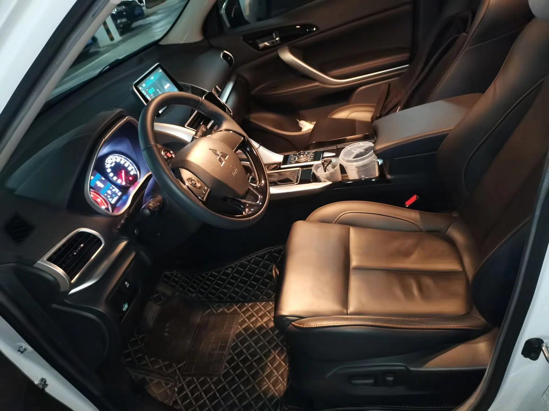 Mitsubishi Eclipse Cross 2019 1.5T CVT Two-Wheel Drive Dream Edition China VI Standard — миниатюра 12