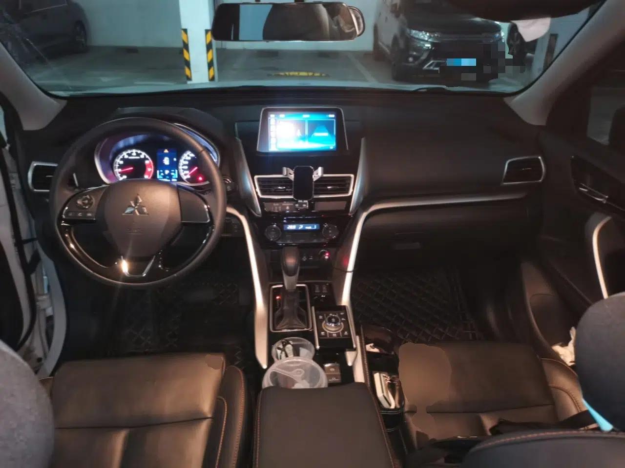 Mitsubishi Eclipse Cross 2019 1.5T CVT Two-Wheel Drive Dream Edition China VI Standard — миниатюра 6