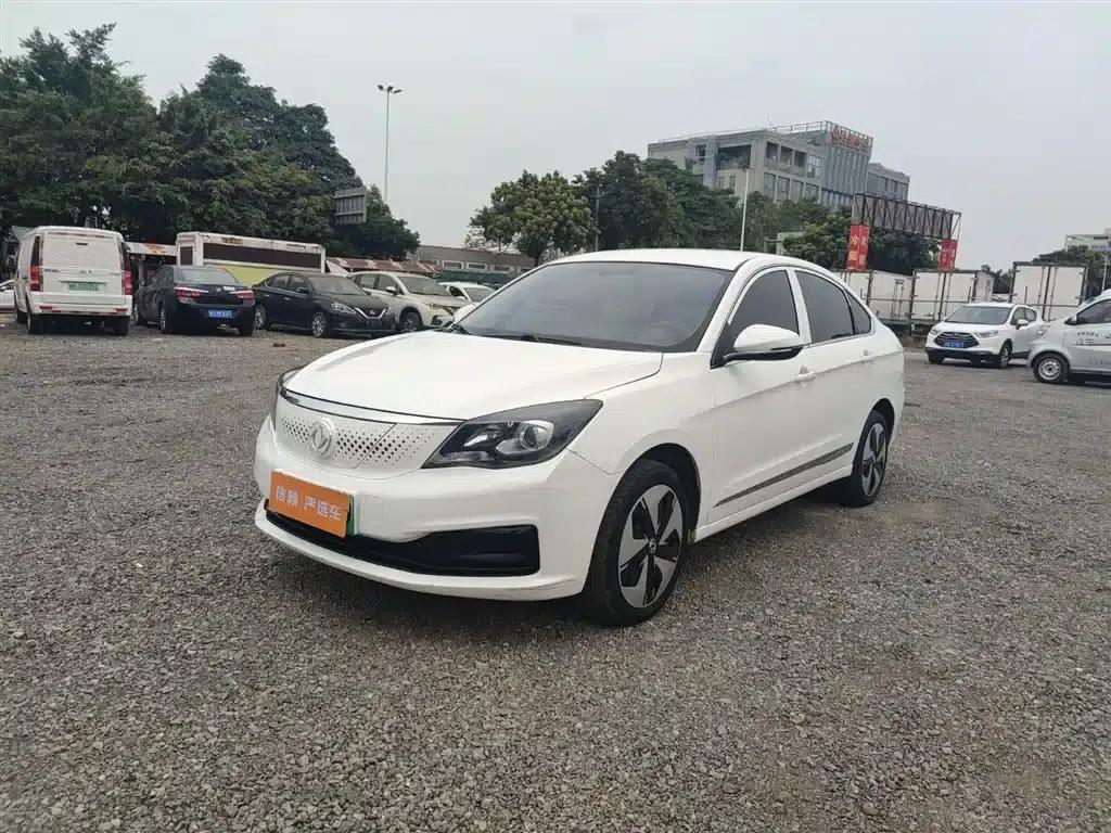 Dongfeng Fengshen E70 2022 500 PLUS Super Enjoy Edition — миниатюра 1