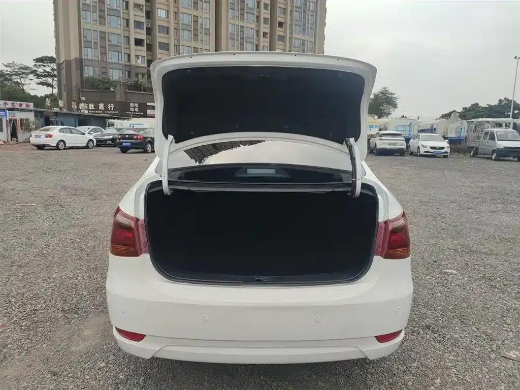 Dongfeng Fengshen E70 2022 500 PLUS Super Enjoy Edition — миниатюра 12