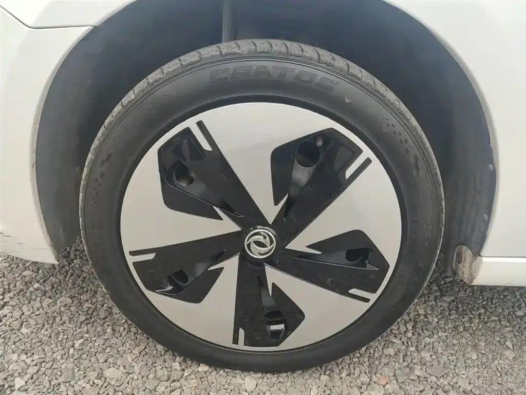 Dongfeng Fengshen E70 2022 500 PLUS Super Enjoy Edition — миниатюра 13